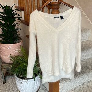 Moda International Rabbit Hair Wool Blend Cozy Soft Holiday Sweater